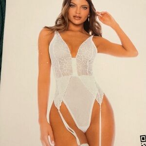 Elegant White Lace Bodysuit